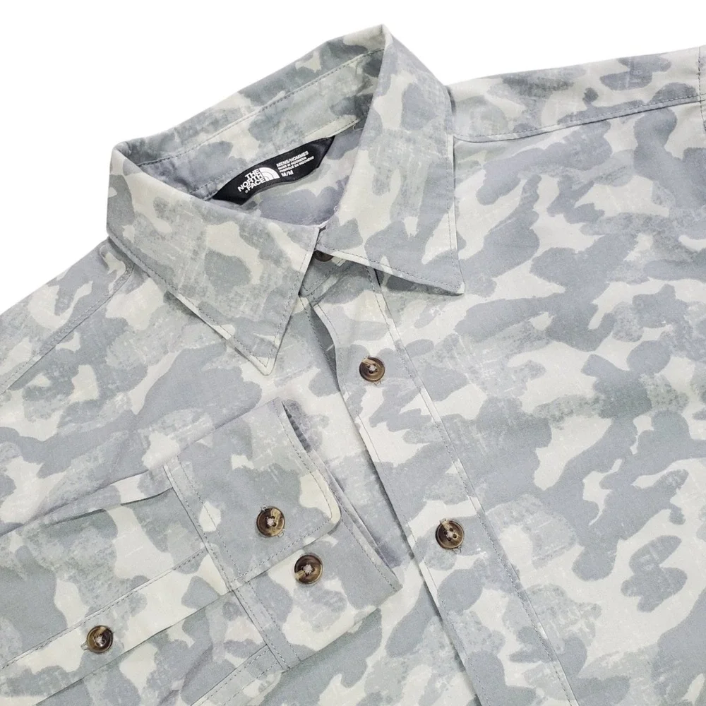 The North Face Camouflage Button Up Shirt Mens M Grey Camo Long Sleeve Gorpcore